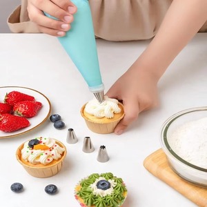 Piping Bags and Tips Set Cake DIY Decorating Kit with Stainless Steel Nozzle Reusable <b>Silicone</b> Pastry Cake Decorating <b>Tools</b> - Product Image 6