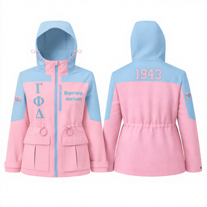 เสื้อแจ็คเก็ตกันฝน Gamma Phi Delta GPD Sorority แบบมีฮู้ด ผ้าซอฟต์เชลล์ คุณภาพสูง สำหรับผู้หญิง กันน้ำ - Product Image 1