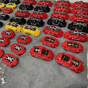 Kit d'étriers <span class=keywords><strong>de</strong></span> <span class=keywords><strong>frein</strong></span> forgés haute performance GT6 V6 18Z F40 GT4 4 pistons 6 pistons, système <span class=keywords><strong>de</strong></span> freinage modifié pour BM.W Au.di Merce.des Tesl.a - Product Image 3