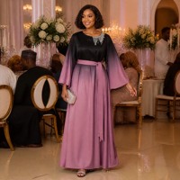 Robe modeste à manches évasées avec design dégradé de couleur et détails métalliques pour femmes musulmanes, occasions de fête et de festival, abaya en polyester ODM