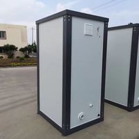 Cabines de douche préfabriquées modernes écologiques en panneaux sandwich et toilettes portables, modules de salle de bain prêts à l'emploi