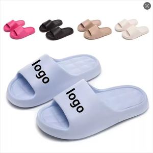 Pantuflas de EVA Personalizadas de Gran Tamaño para Mujer, Pantuflas Creativas Personalizadas · - Product Image 1