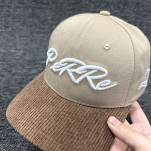 Gorra <span class=keywords><strong>de</strong></span> Béisbol <span class=keywords><strong>de</strong></span> Seis Paneles Personalizada con Parche Tejido <span class=keywords><strong>de</strong></span> Dos Tonos, Corduroy y Algodón, Logotipo Bordado, Gorras Deportivas <span class=keywords><strong>de</strong></span> Diseño - Product Image 2
