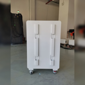 Batterie LiFePO4 51,2 V 330 Ah 15 kWh, étanche IP65, murale, empilable, système de stockage d'énergie solaire domestique avec écran - Product Image 1