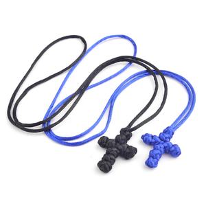 手作りユニセックスカスタム宗教正教会祈祷用チョトキ・コンボスキニ結び目ペンダント黒青ロープ結び目クロスネックレス - Product Image 1