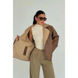 Chaqueta Acolchada de Gamuza Marrón Otoño/Invierno, Chaqueta con Botones para Mujer, Personalizable con Logotipo, Exterior de Cuero PU, Interior de Poliéster/Algodón, para Primavera - Product Image 2