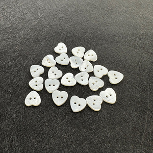 맞춤형 불규칙 모양 사각형 꽃 별 타원형 하트 진짜 조개껍데기 2홀 플랫백 친환경 셔츠 단추 - Product Image 5