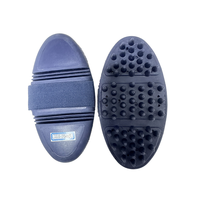 Kits de toilettage pour chevaux complets et flexibles, couleur et logo personnalisables, essentiels pour les équipes professionnelles, en plastique/PP+TPR, taille L