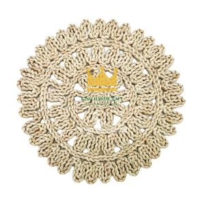 Mantel Individual de Lujo Hecho a Mano con Diseño de Girasol, Ecológico y Duradero, de Pasto Marino, Estilo Rústico Bohemio, Personalizable para Comedor - Product Image 3