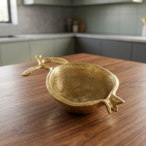 Cuenco de Metal con Forma de Hoja Dorada, Hecho a Mano, Acabado Pulido, Estilo Vintage, Plato Decorativo para Servir, Ideal para Regalo - Product Image 3