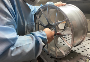 Para <span class=keywords><strong>BMW</strong></span> 5 Series 530e XDrive 550e XDrive 530Li XDrive AWD PHEV rueda <span class=keywords><strong>delantera</strong></span> 20x8.5J ET28 6061-T6 - Product Image 5