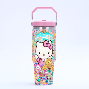 Bouteille d'eau isotherme en acier inoxydable Hello Kitty 30oz avec poignée et paille – Gobelet rose motif chaton – Vente en gros à prix abordable - Product Image 5
