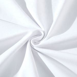 T-shirts blancs personnalisés en coton Pima avec écusson coloré en chenille pour hommes - Product Image 6