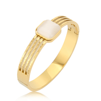 Bracelet en acier inoxydable plaqué or à quatre pièces, design trèfle à quatre feuilles, luxe léger, classique, bracelet superposé pour femme, anniversaire