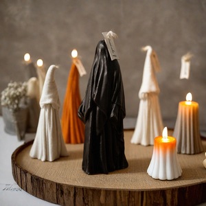 เทียนผีมูเหนือ ขี้ผึ้งผสมหล่อขึ้นรูปด้วยมือ กลิ่นหอม ตกแต่งฮาโลวีน 5.5x5x13 ซม. - Product Image 2