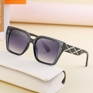 Lunettes de soleil carrées Fy-99128e, monture PC, protection UV400, unisexe, tendance, avec branches à motif diamant - Product Image 1