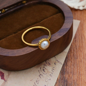 French Retro Chic Natural Pearl Ring Geometric Design Bezel Setting For Women Gift Jewelry - Product Image 3