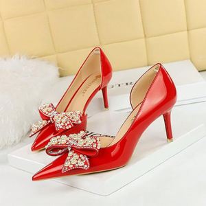 Talons, talons fins, chaussures pour femmes, <span class=keywords><strong>bouche</strong></span> peu profonde, côté pointu, épissage évidé, chaussures de dame à la mode avec nœud en strass - Product Image 2