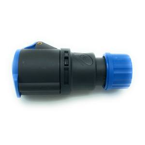 Enchufe Industrial CEE 2P+T 16A 250V IP44 de Plástico con Conexión a Tierra Estándar - Product Image 3