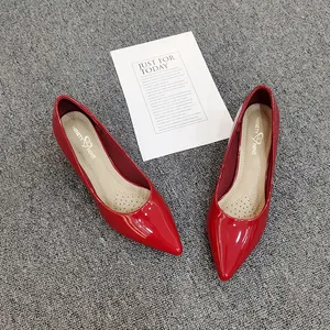 1381 Büro Damenschuhe Modische Designerin Red Pointed Toe Schuhe Frauen Arbeit Berühmte Marken Damen Heels Für Frauen und Damen