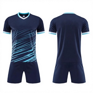 Ensemble de maillots de football personnalisés pour hommes - Tenue de football respirante et antibactérienne à manches courtes avec taille élastique 100% polyester - Product Image 3