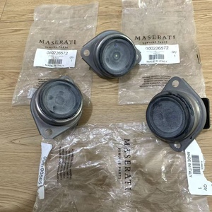 OEM 226572 196865 Coussinet <span class=keywords><strong>de</strong></span> support <span class=keywords><strong>de</strong></span> moteur <span class=keywords><strong>de</strong></span> haute qualité, support en caoutchouc <span class=keywords><strong>de</strong></span> boîte <span class=keywords><strong>de</strong></span> vitesses, amortisseur hydraulique. Convient à Maserati GT MC - Product Image 6