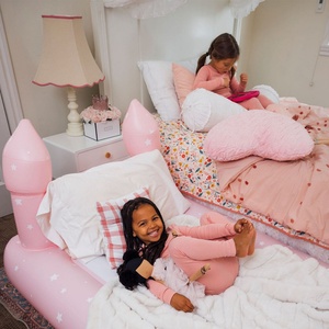 Lit gonflable rose Château pour enfants, matelas gonflable pour chambre d'enfant, lit de couchage pour la garderie et les nuits à la draisienne - Product Image 5