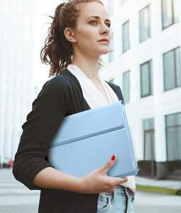 키보드가있는 <span class=keywords><strong>iPad</strong></span>용 Laudtec 11 번째 케이스 7 색 백라이트 무선 분리형 Folio 키보드 커버 (연필 홀더 포함) - Product Image 6