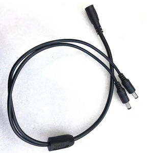 8 In 1 Dc Kabel 5.5Mm * 2.1Mm Mannelijk Naar Vrouwelijk Dc Voedingskabel 1 Tot 8 Splitter Kabel Voeding Voor <span class=keywords><strong>Cctv</strong></span> Systeem Camera - Product Image 3