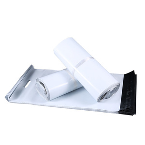 Bolsas de mensajería Dsaootobag, bolsas de embalaje autosellables blancas y gruesas para logística de ropa, bolsas de correo con longitud de sellado de 4 cm - Product Image 1