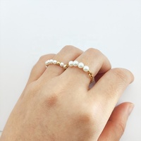 Hot Sale Fashion Korean Neuankömmling Fingers chmuck Handgemachte Süßwasser perle Mit Legierung Perle Elastische Ringe Für Frauen Ring
