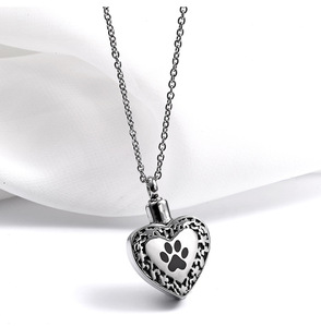 Kalung besi tahan karat desainer Vintage kalung kremasi hewan peliharaan kalung hati pasangan modis perhiasan wanita - Product Image 2