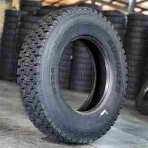 11R24.5 Posición de transmisión 2025 Fábrica Aurunze Venta al por mayor 18PR Buen rendimiento de conducción Neumático radial sin cámara para camión - Product Image 5