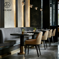Banquette Courbe Semi-Circulaire pour Restaurant, Café, Salon de Thé avec Table et Chaises – Mobilier de Restaurant