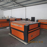 Machine de gravure et de découpe au laser CO2 Jinan 1290 pour le bois et l'acrylique