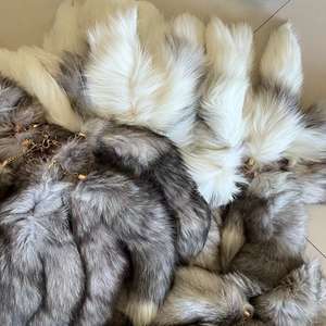 Usine en gros cristal 40cm grand noir sétaire moelleux pas cher fourrure de renard queue porte-clés pour la décoration vraies queues de renard - Product Image 6