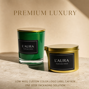 Set Lilin Kaca Grosir Kelas Atas dengan Wadah Timah Emas, Alas Tebal Hijau Zamrud, Tutup Logam, Logo Kustom, Lilin Artisanal dalam Jumlah Besar - Product Image 1