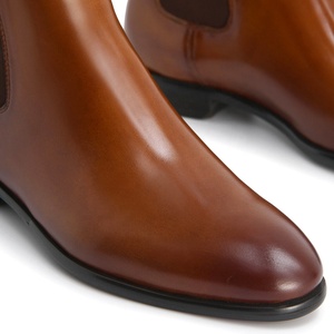 2022 negro marrón PU cuero Chelsea botines planos punta redonda botines mujeres botas cortas zapatos de talla grande - Product Image 6