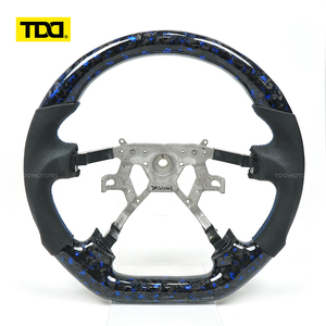 พวงมาลัยคาร์บอนไฟเบอร์แท้ TDD สำหรับรถยนต์นิสสัน Y61 - Product Image 1