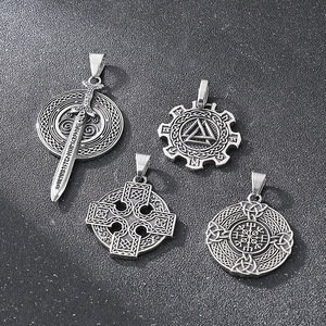 Gioielli Religiosi Vintage, Collana con Ciondolo a Croce Nordica e Nodo Celtico in Acciaio Inossidabile, <span class=keywords><strong>Spada</strong></span> e Scudo per <span class=keywords><strong>Uomo</strong></span> - Product Image 2