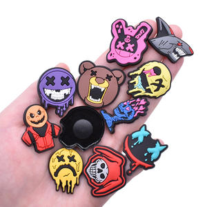 Best-seller série d'<span class=keywords><strong>horreur</strong></span> Chaussures Charme Halloween fête cadeau Chaussures Charme dessin animé fantôme créature Sandales bracelet charme pour enfants - Product Image 4