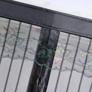 Zanzariera Magnetica per Porta dal Design Moderno, Facile da Installare, in Poliestere con Rete Protettiva - Product Image 2