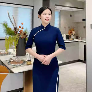 <span class=keywords><strong>Robe</strong></span> de carrière au design traditionnel chinois personnalisé élégant <span class=keywords><strong>Cheongsam</strong></span> col montant Office Lady Flight Day <span class=keywords><strong>Robe</strong></span> Pour Le Femme - Product Image 1