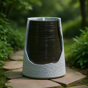 Fontaine d'eau moderne en polyrésine 17x17x26 pour intérieur et extérieur, design urne brisée décorative avec fonction lumineuse - Product Image 2