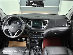 Hyundai Tucson 2015 2.0 CRDi Automático Diésel SUV Usado en Corea, de Familia Confiable, con Calidad Estable y Económico - Product Image 2