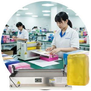 Colle osseuse soluble dans l'eau de qualité industrielle/moulinée/semi-automatique/moulinée/colle normale/gelée - Product Image 1