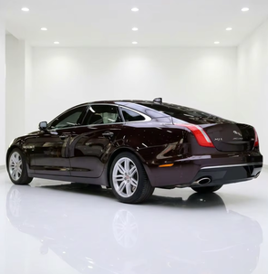 <span class=keywords><strong>Jaguar</strong></span> <span class=keywords><strong>XJL</strong></span> 3.0 SC V6 RWD ZF 8AT Euro V Long Wheelbase Flagship Luxury Sedan d'occasion 2018 - Product Image 5