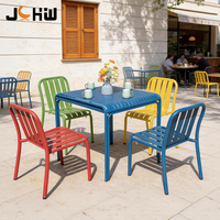Ensemble de table et de chaises de jardin en aluminium coloré pour terrasse, hôtel, restaurant, café, mobilier d'extérieur