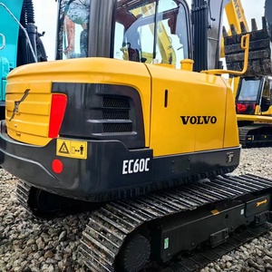Mini-excavatrice sur chenilles d'occasion presque neuve en bon état, petite micro-excavatrice de 6 tonnes, excavatrice <span class=keywords><strong>Volvo</strong></span> EC60C d'occasion à vendre - Product Image 2