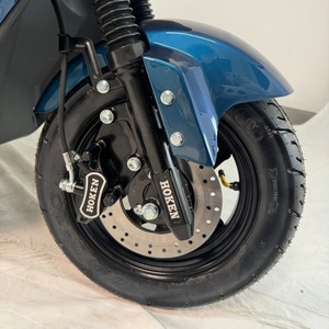 H310 Véhicule électrique à deux roues 72V 20Ah Moteur sans balais Frein à disque avant Frein à tambour arrière 1000W Pour un transport écologique - Product Image 2